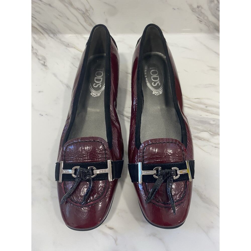 Tod’s Burgundy Crinkle Patent Gommino Driving Loafers Low Rubber Heel Italy W 7